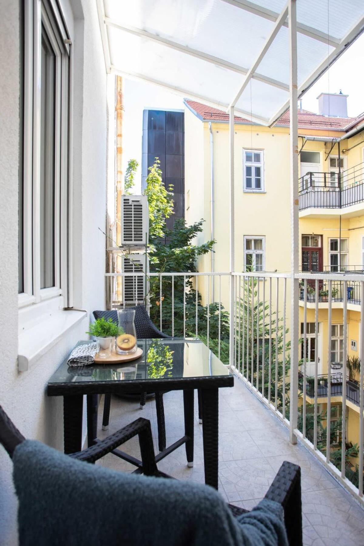 Niko And Sofia'S Apartment Urban Stay ザグレブ エクステリア 写真