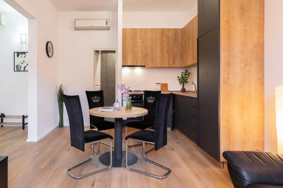 Niko And Sofia'S Apartment Urban Stay ザグレブ エクステリア 写真